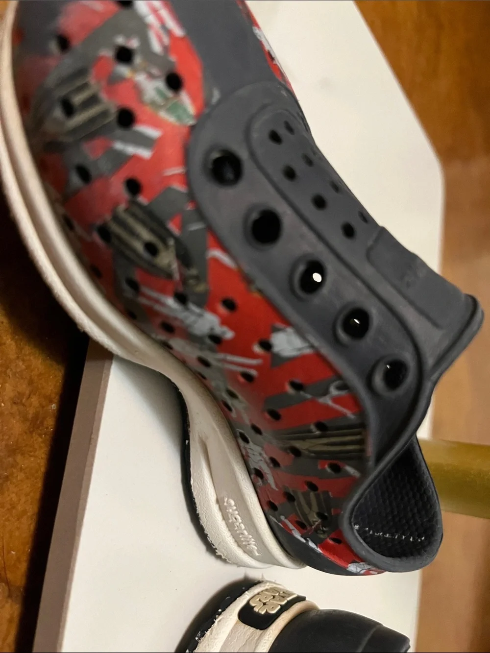 Native casual slip